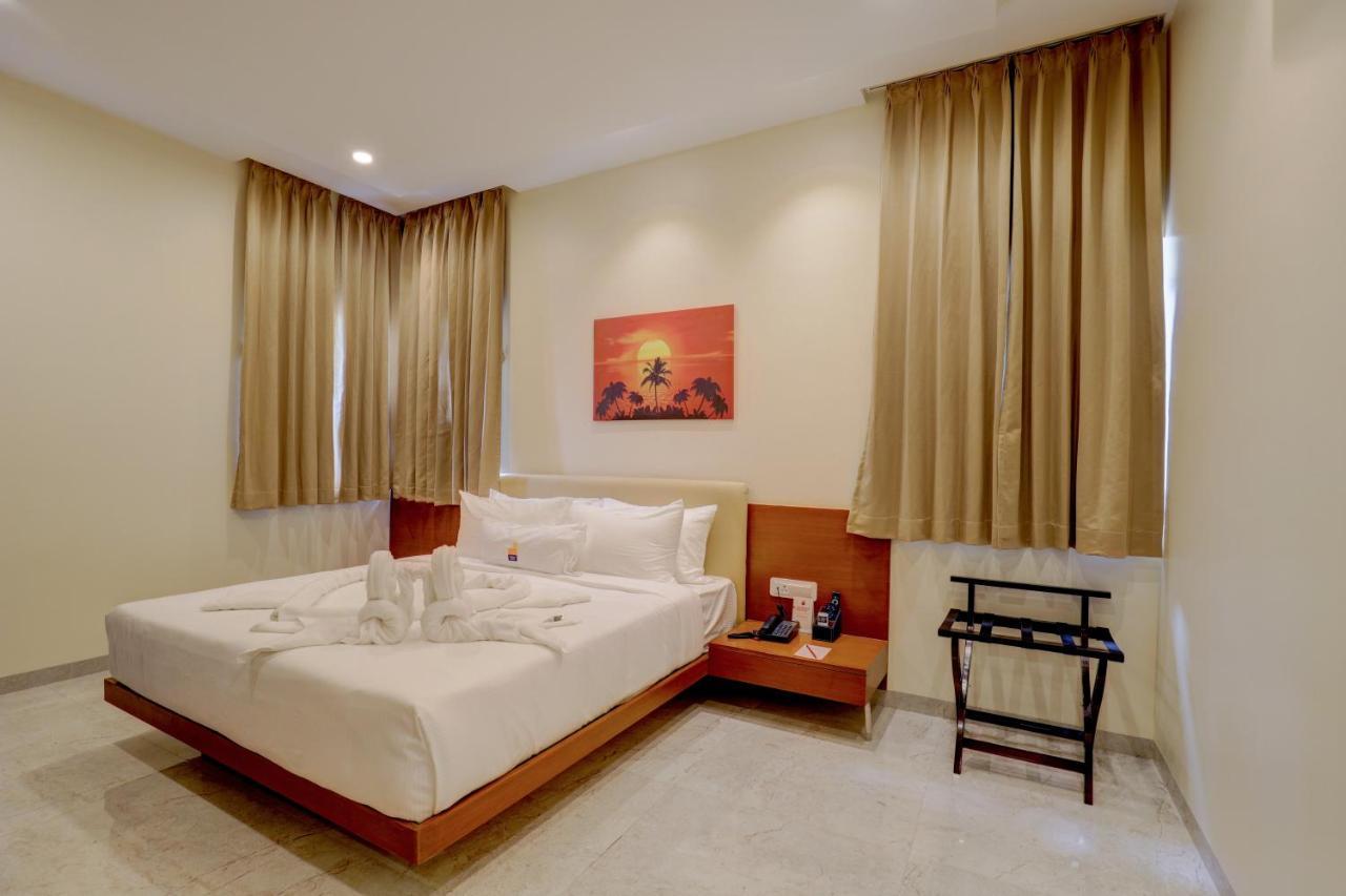 Myspace Tattwa Grand Yelahanka Экстерьер фото