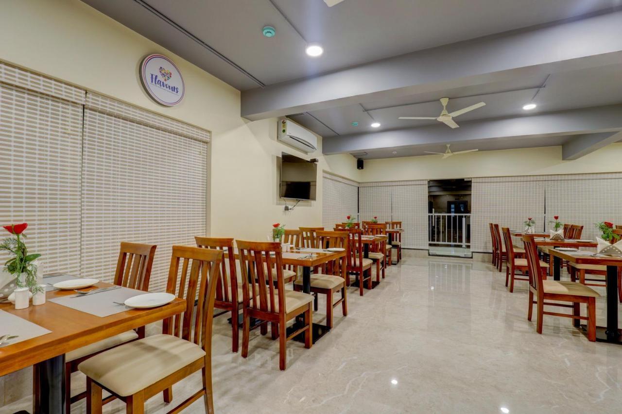 Myspace Tattwa Grand Yelahanka Экстерьер фото