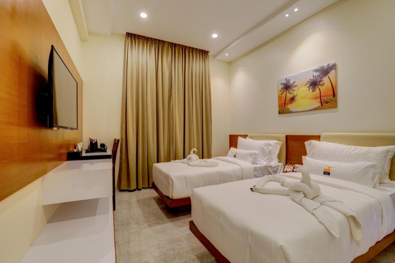 Myspace Tattwa Grand Yelahanka Экстерьер фото