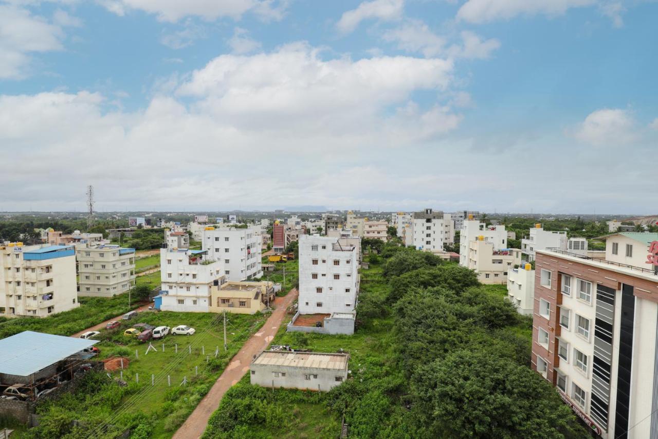 Myspace Tattwa Grand Yelahanka Экстерьер фото