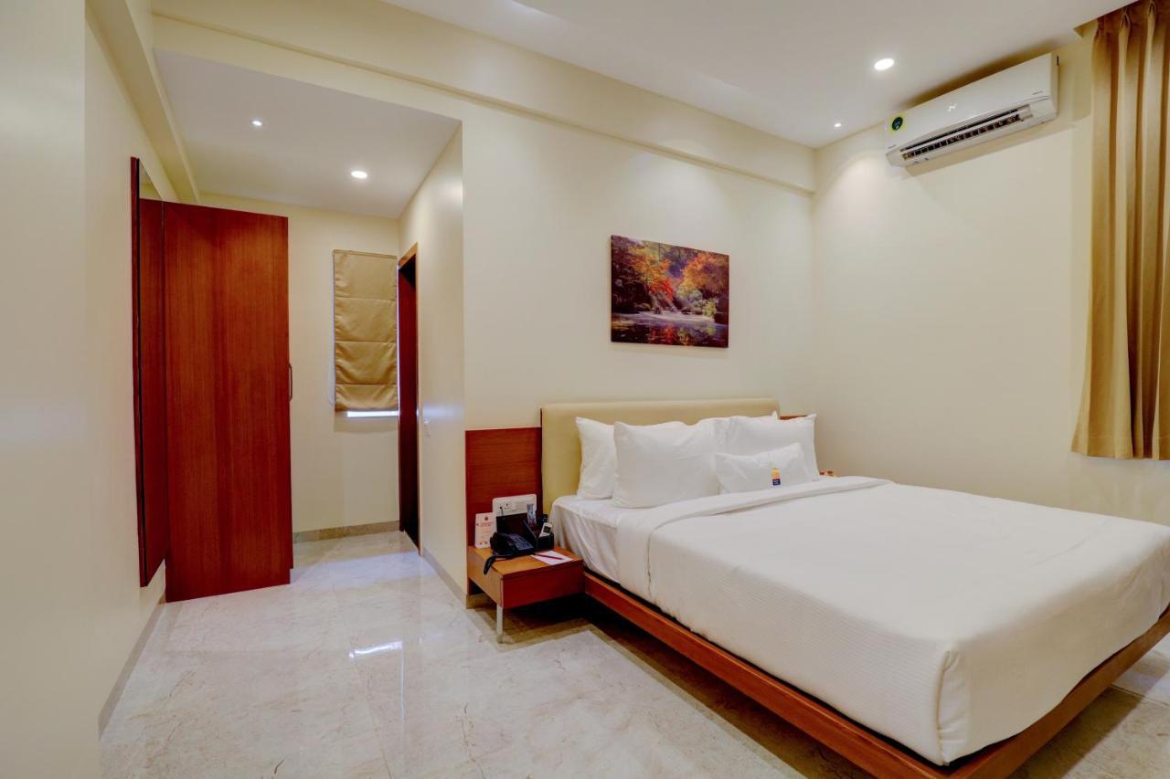 Myspace Tattwa Grand Yelahanka Экстерьер фото