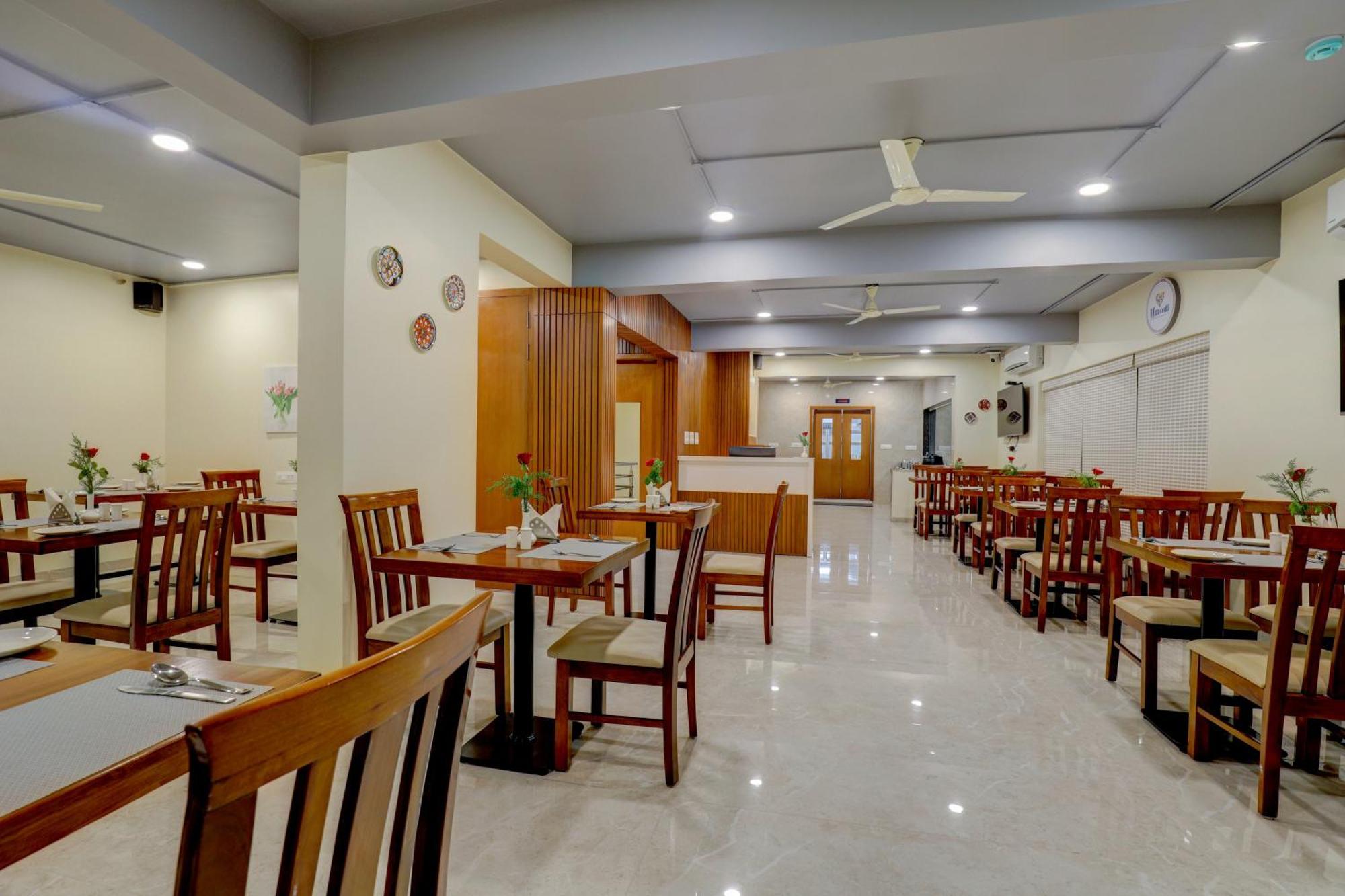 Myspace Tattwa Grand Yelahanka Экстерьер фото